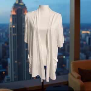 White Cardigan with pockets  Adaniki Size XL NWT